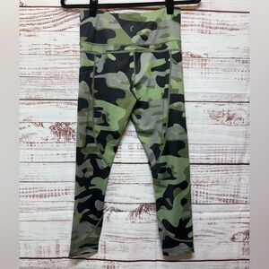 ZYIA Green Camo Light and Tight